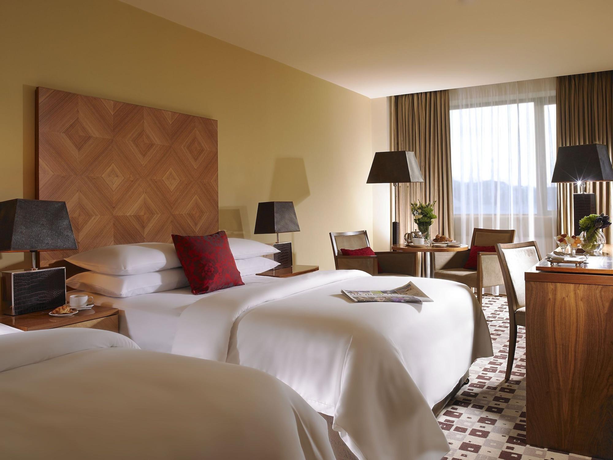 The Connacht Hotel Голвей Екстер'єр фото