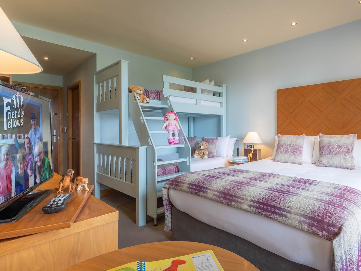 The Connacht Hotel Голвей Екстер'єр фото